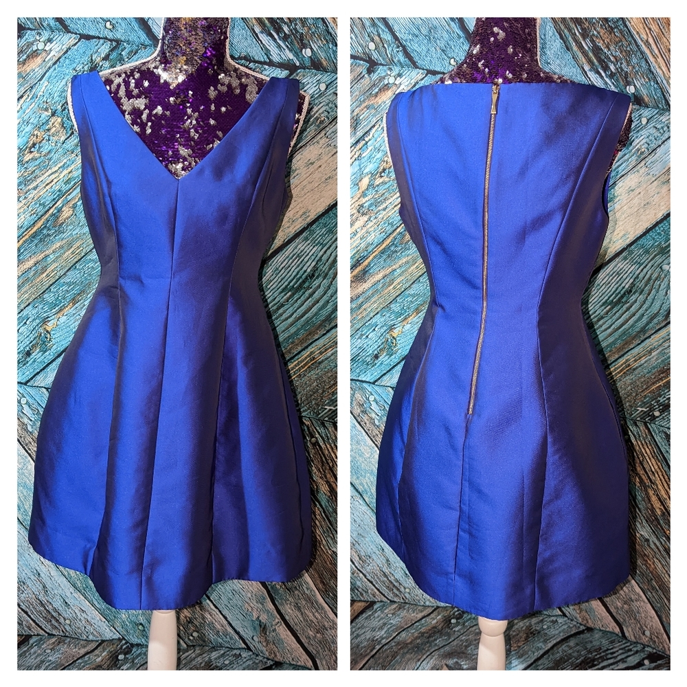 Kate Spade Size 6 Blue Silk fit and flare mini dress with pockets